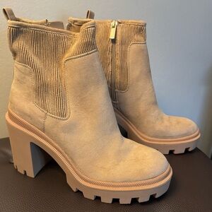 JLO tan boots like new